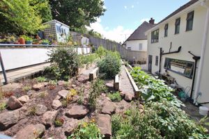 Photo 40- click for photo gallery